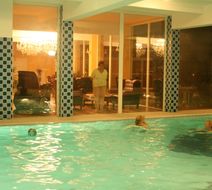 Hotel Daisy Pool
