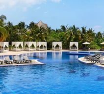 Catalonia Playa Maroma Pool