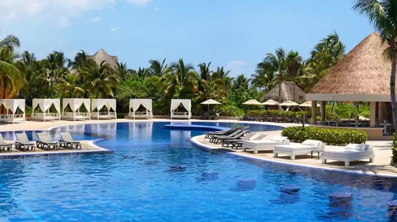 <b>Catalonia Playa Maroma Pool</b>