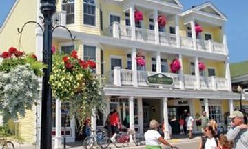 Main Street Inn & Suites