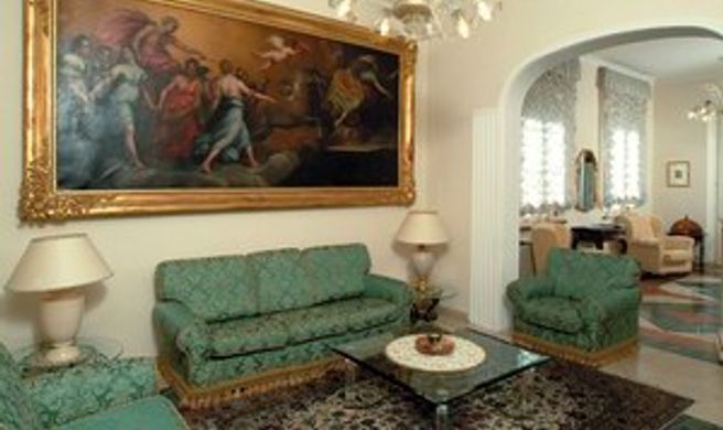 The Villa of STR Lobby