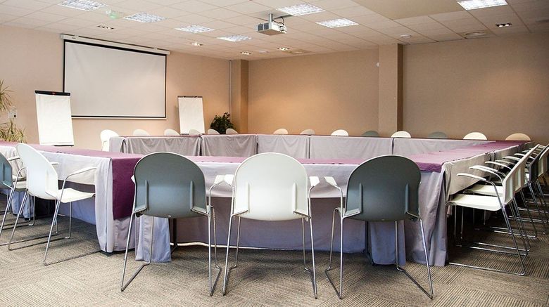 <b>Hotel du Chateau Meeting</b>