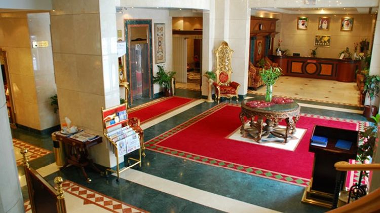 Nejoum Al Emarate Hotel Lobby
