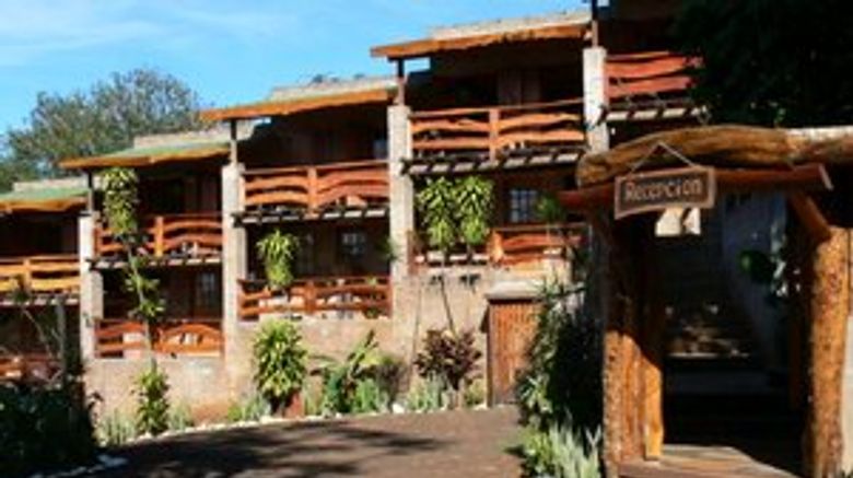 <b>Los Troncos II Apart Hotel Exterior</b>