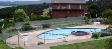 Bayview Motor Inn Pool