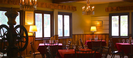 The Upper Pass Lodge at Magic Mountain Restaurant