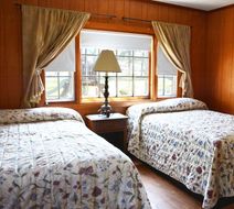 Pride Motel & Cottages Suite