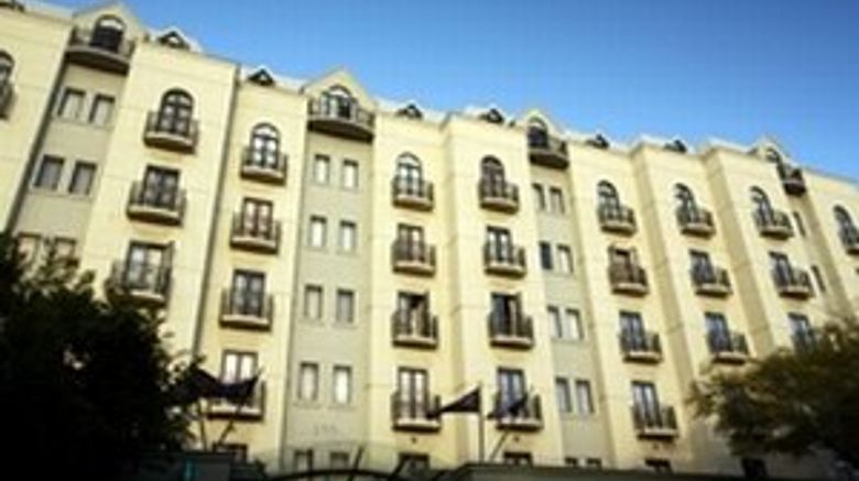 <b>Frome Apartments Exterior</b>