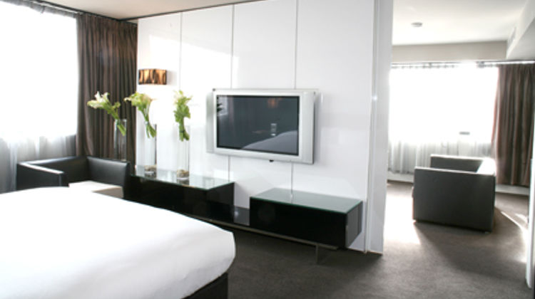 Hotel Indigo Sydney Potts Point Suite
