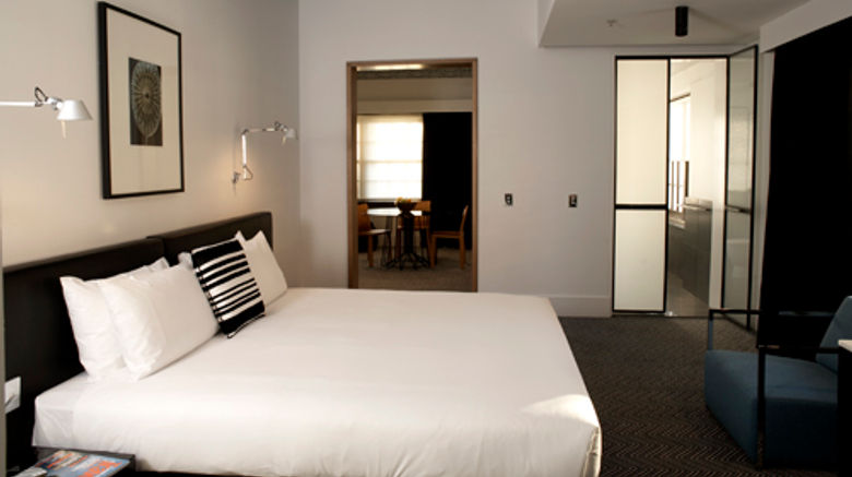 <b>Peppers Gallery Hotel, Canberra Suite</b>