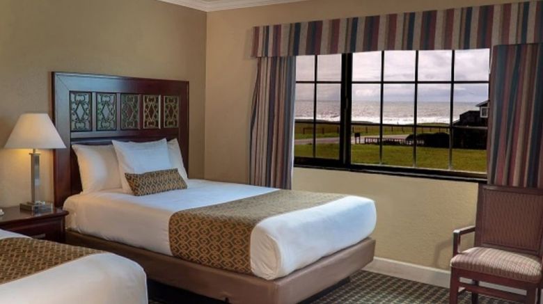 <b>Sea Breeze Inn Room</b>