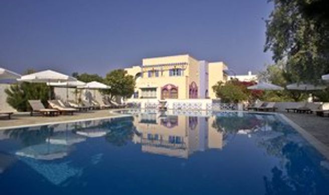 Acqua Vatos Hotel Exterior