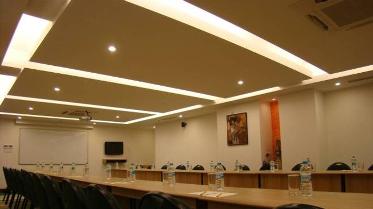 Lemon Tree Hotel Chennai Meeting