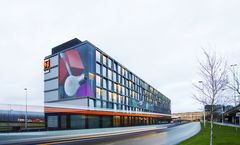 citizenM Schiphol Airport