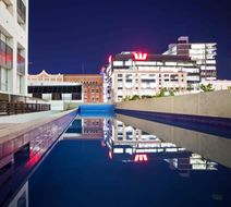 Auckland Harbour Suites Pool
