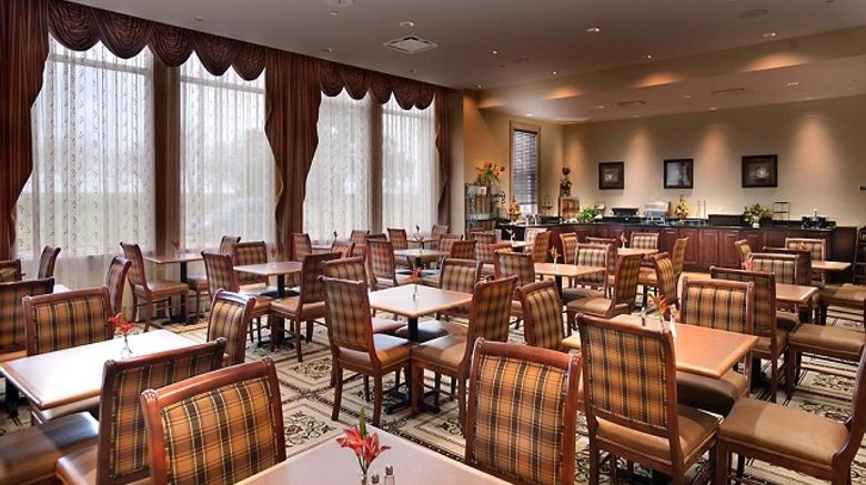 <b>Natchez Grand Hotel Restaurant</b>