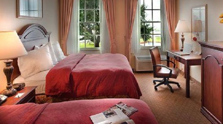 Natchez Grand Hotel Room