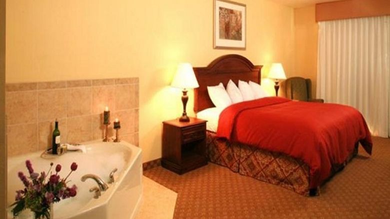 <b>Natchez Grand Hotel Suite</b>