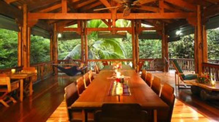 Playa Nicuesa Rainforest Lodge Restaurant