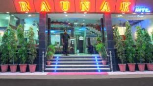 Hotel Raunak International