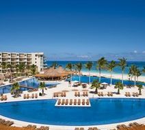 Dreams Riviera Cancun Resort & Spa Pool