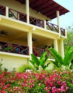 Cerrito Tropical Ecolodge
