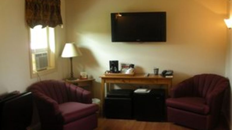 <b>Boardwalk Inn Suite</b>