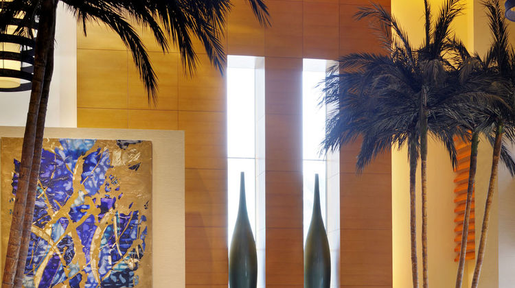 Moevenpick Hotel Jumeirah Beach Lobby