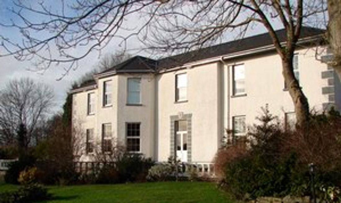 TyGlyn Hotel Exterior