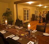 Eleven Owen River Lodge Restaurant