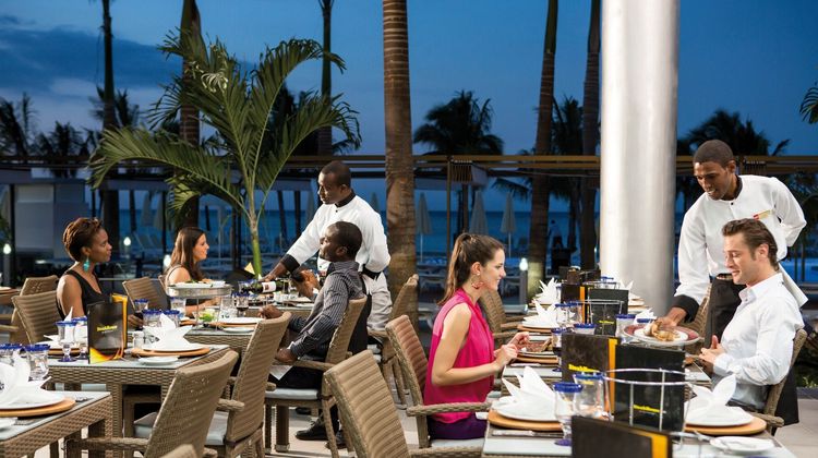 Hotel Riu Palace Jamaica Restaurant