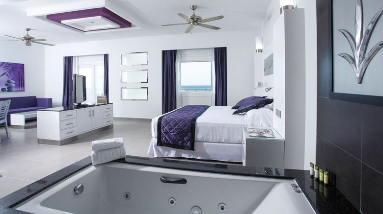 <b>Hotel Riu Palace Jamaica Suite</b> <b>Hotel Riu Palace Jamaica Suite</b>