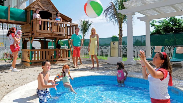 <b>Hotel Riu Palace Pacifico Pool</b> <b>Hotel Riu Palace Pacifico Pool</b>