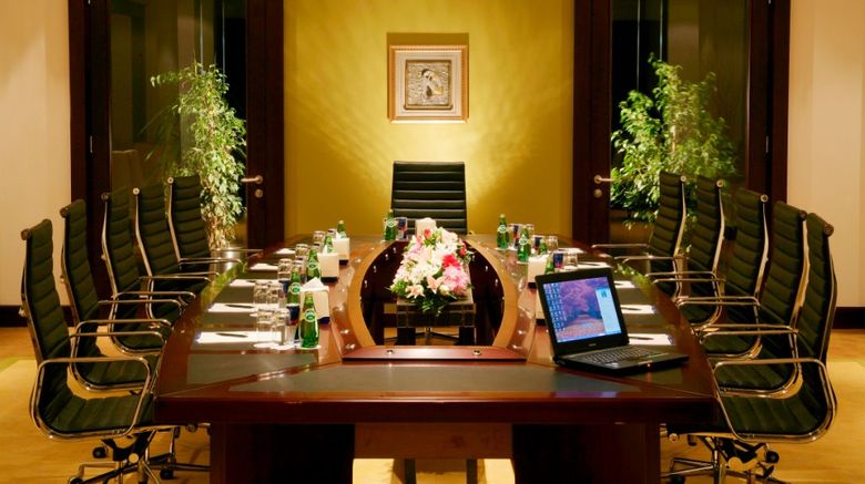 <b>Al Salam Hotel Meeting</b>