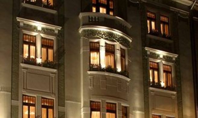 Hotel General Exterior