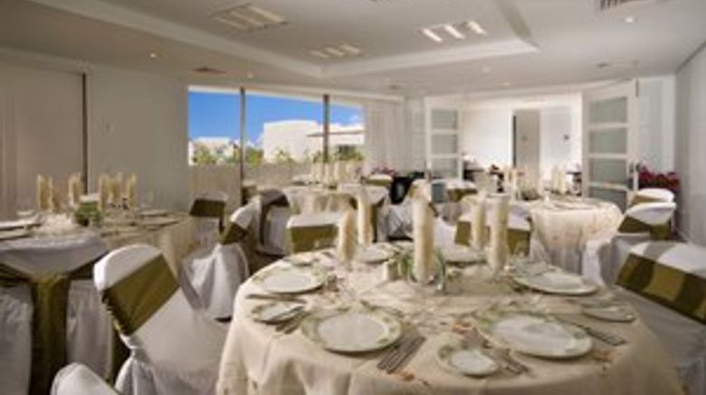 <b>Secrets Aura Cozumel Banquet</b> <b>Secrets Aura Cozumel Banquet</b>