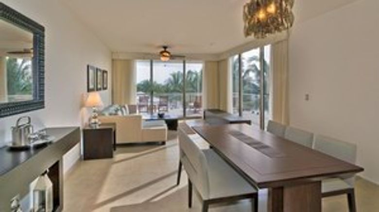 <b>Secrets Aura Cozumel Suite</b> <b>Secrets Aura Cozumel Suite</b>