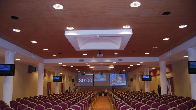 <b>Colonna Resort Meeting</b>