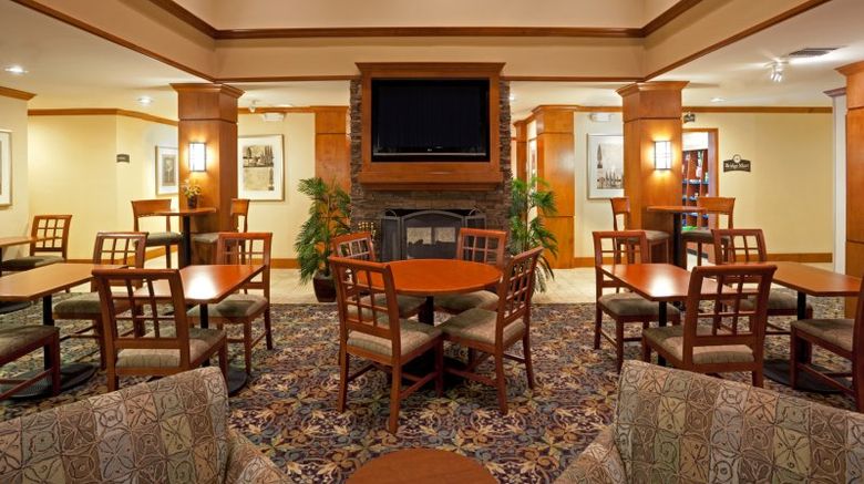 <b>Staybridge Suites Near Six Flags Restaurant</b>