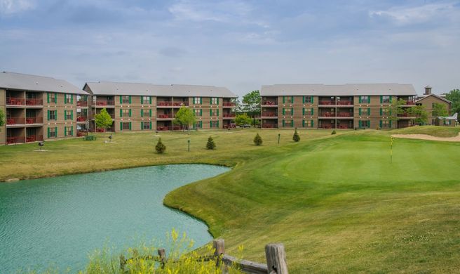 Holiday Inn Club Vacations Fox River Exterior