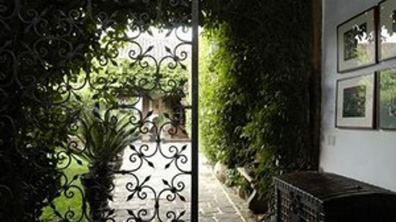 <b>Hotel Casa de la Real Aduana Exterior</b> <b>Hotel Casa de la Real Aduana Exterior</b>