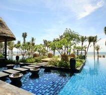 Moevenpick Asara Resort & Suite Pool