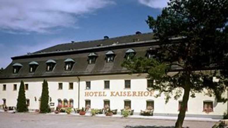 <b>Hotel Kaiserhof Exterior</b>