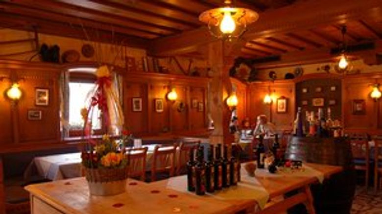 <b>Hotel Kaiserhof Restaurant</b>