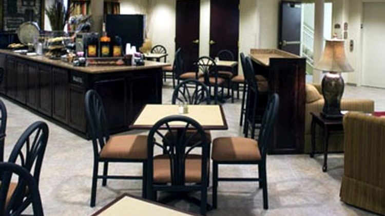 HomeTown Hotel Lobby