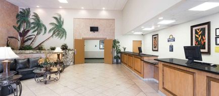 Days Inn & Suites Clermont Lobby
