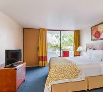 Days Inn & Suites Clermont Room