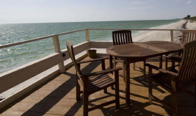 Pearl Beach Inn Exterior