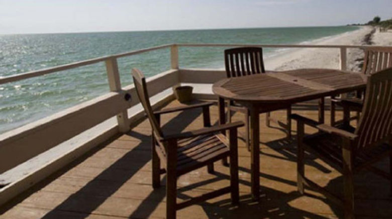 Pearl Beach Inn Exterior