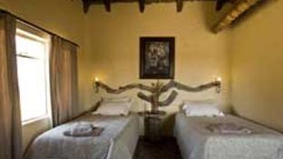 Grassland Bushman Lodge